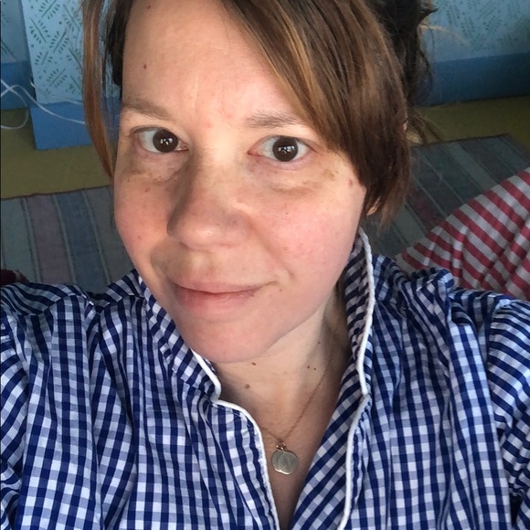 Meet your Posher, Katy - Picture 1 of 1